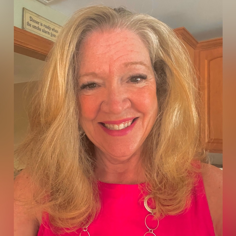 Meet your Posher, Paula